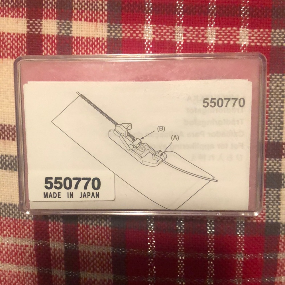 Serger Yarn Application Foot (550770)